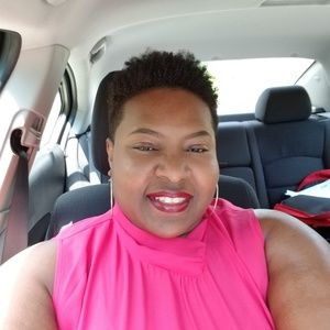 Meet your Posher, Janet